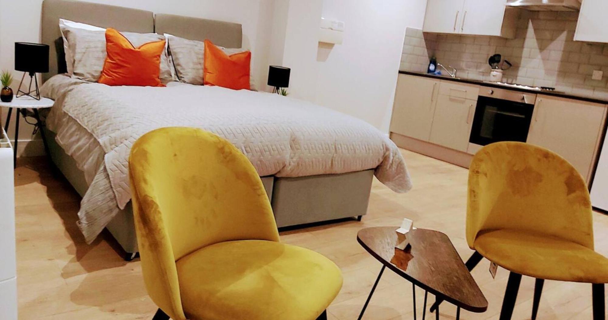 Apartment Market Haven Studios: Town With Netflix Northampton